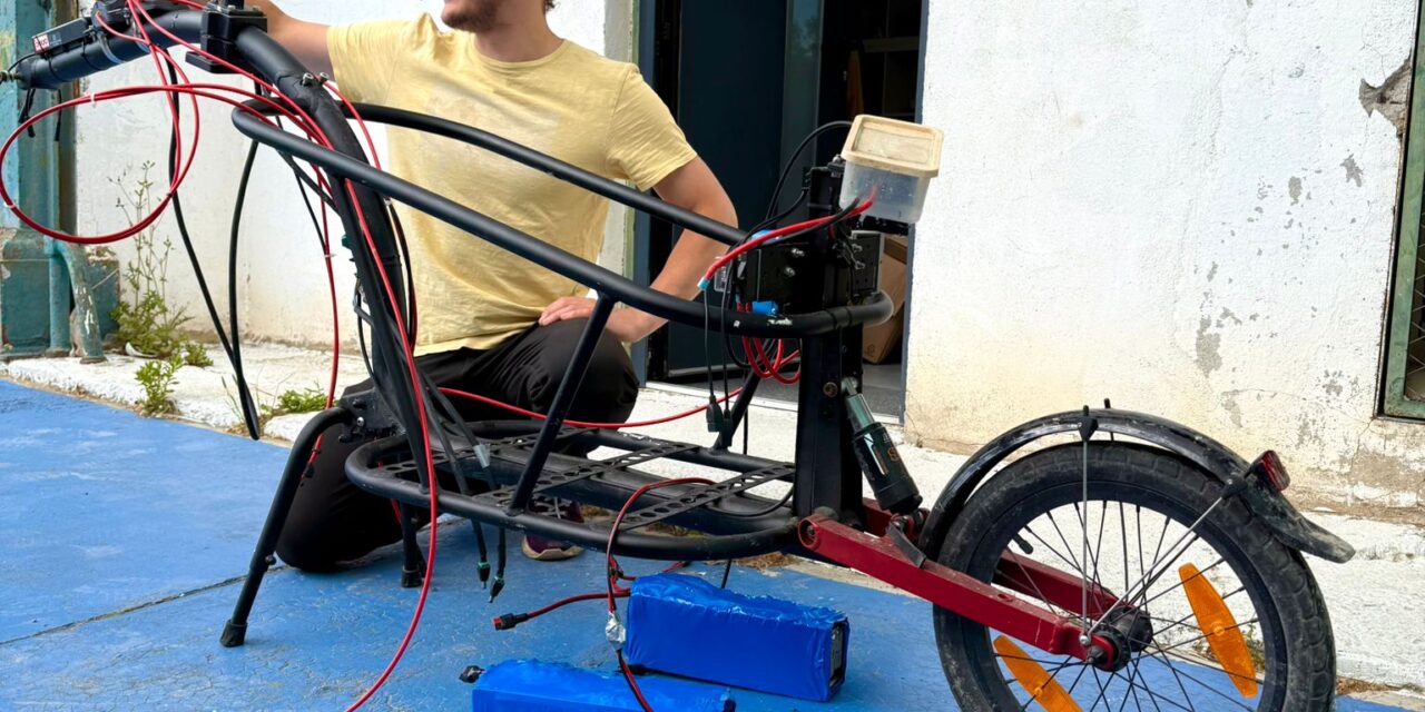 🚴‍♂ Un vélo solaire DIY pour traverser l’Europe 🌍