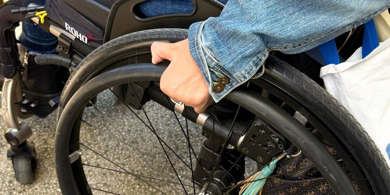 LABSud conçoit une pièce sur mesure pour une membre en fauteuil roulant 👩‍🦽‍➡️📏